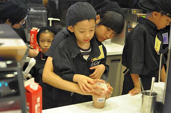 DSC_0140.JPG DSC_0140.JPG