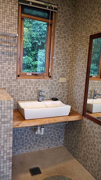 DSC01948.JPG DSC01948.JPG