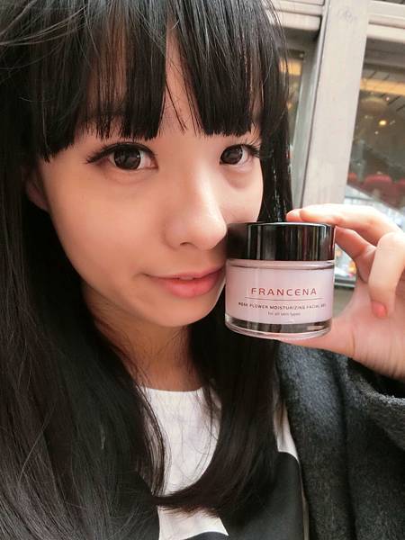 法蘭西娜Francena玫瑰全效煥顏凍膜~一夜亮白、讓人擁有絕對戀愛肌!