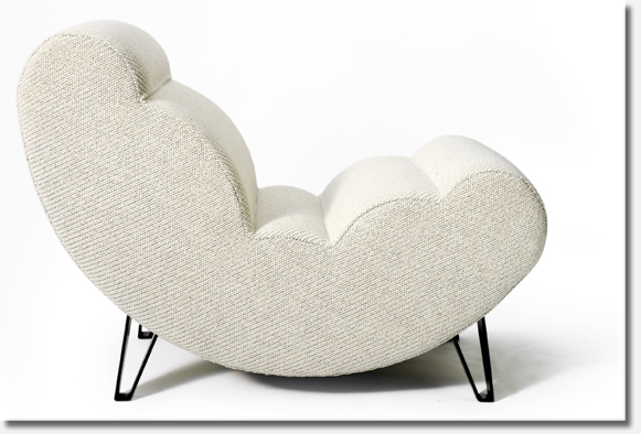 Cloud chair.jpg Cloud chair.jpg