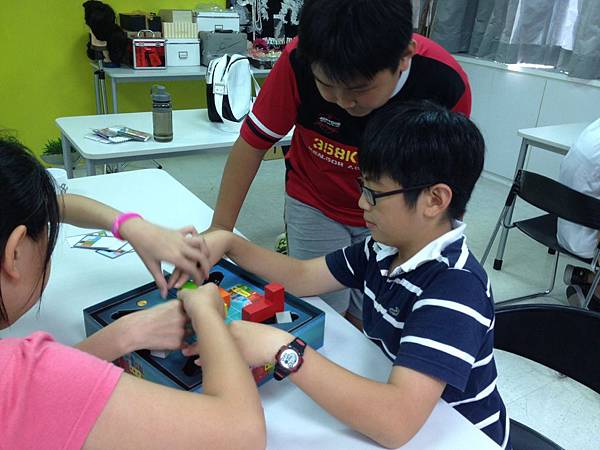 S__14065702 S__14065702