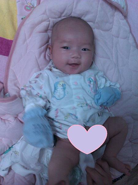 C360_2011-04-30 18-35-19愛心.jpg