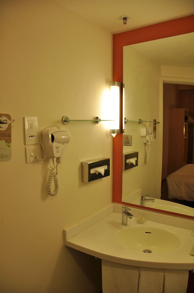 DSC_7775.jpg DSC_7775.jpg