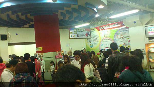 DSC_0551.JPG DSC_0551.JPG