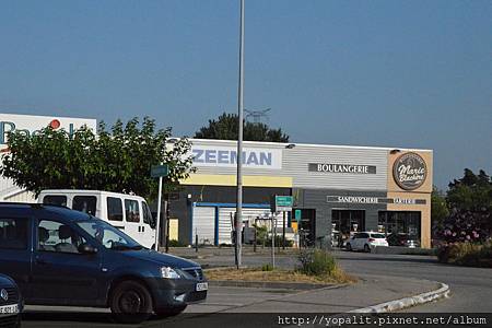 DSC_0017.JPG DSC_0017.JPG