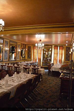 DSC_0874.JPG DSC_0874.JPG