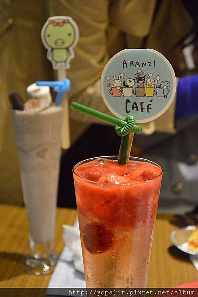 DSC_5991.JPG DSC_5991.JPG
