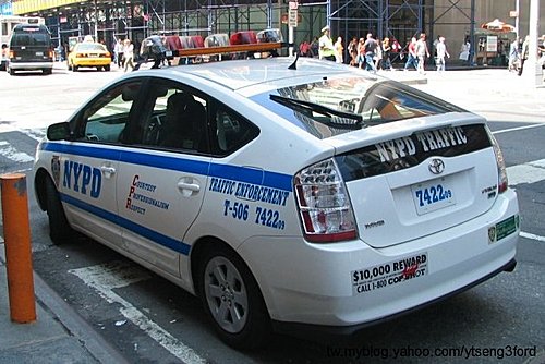 toyota prius 2nd 警车(美国纽约)
