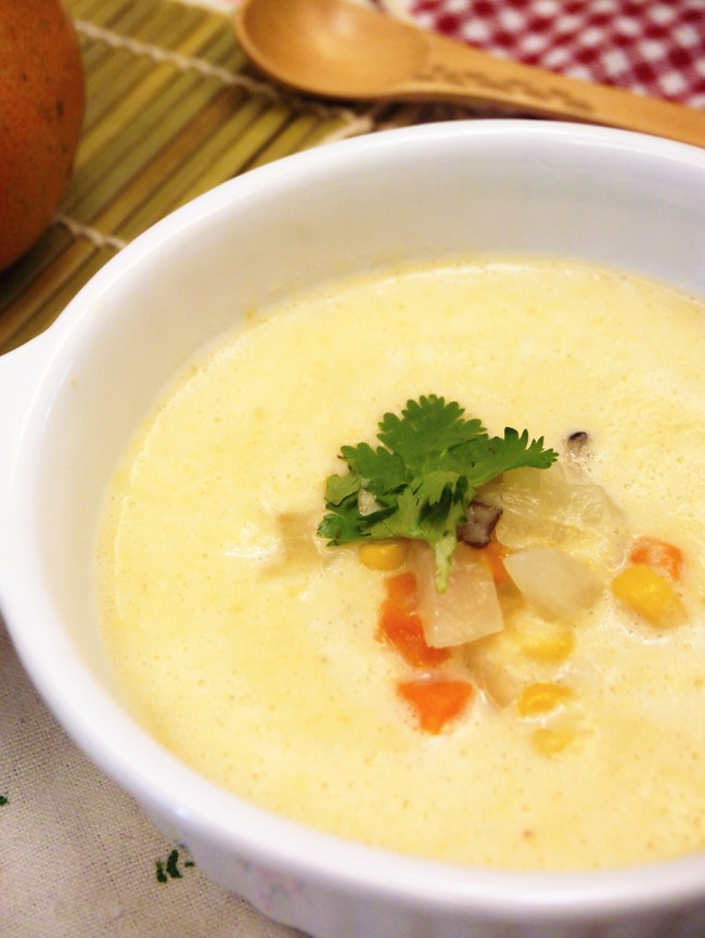 babymoov調理機 寶寶版玉米濃湯　食譜　副食品