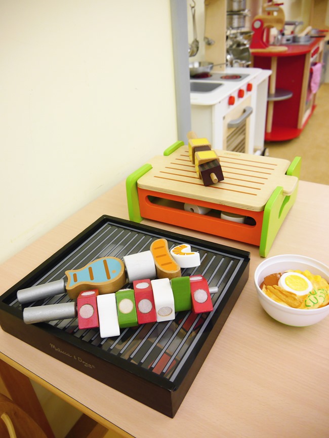 │台北。親子館│幼佑城堡。球池、音磚軌道溜溜球、攀岩、氣墊床、透明人體滾球 多元豐富的新遊樂體驗