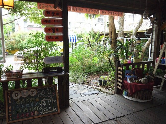 │宜蘭。冬山│幸福20號農場。窯烤pizza、樹枝簽筆、水果醋DIY童話親子樂