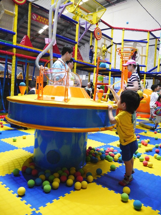 │遊。桃園│「小人國」親子FUN暑假。全新動感樂園+轟浪水樂園 一票玩到底