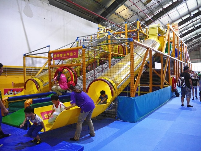 │遊。桃園│「小人國」親子FUN暑假。全新動感樂園+轟浪水樂園 一票玩到底