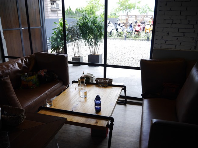 │宜蘭。礁溪│「幸福時光」親子餐廳。大黑板、獨立遊戲室、小廚師體驗、耐人尋味的文青工業風 │宜蘭。礁溪│「幸福時光」親子餐廳。大黑板、獨立遊戲室、小廚師體驗、耐人尋味的文青工業風