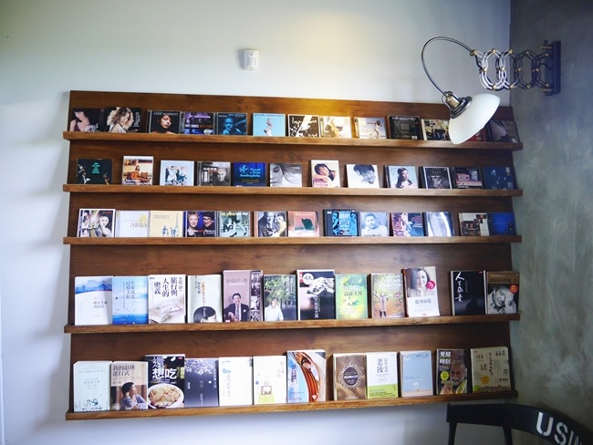 │宜蘭。礁溪│「幸福時光」親子餐廳。大黑板、獨立遊戲室、小廚師體驗、耐人尋味的文青工業風 │宜蘭。礁溪│「幸福時光」親子餐廳。大黑板、獨立遊戲室、小廚師體驗、耐人尋味的文青工業風