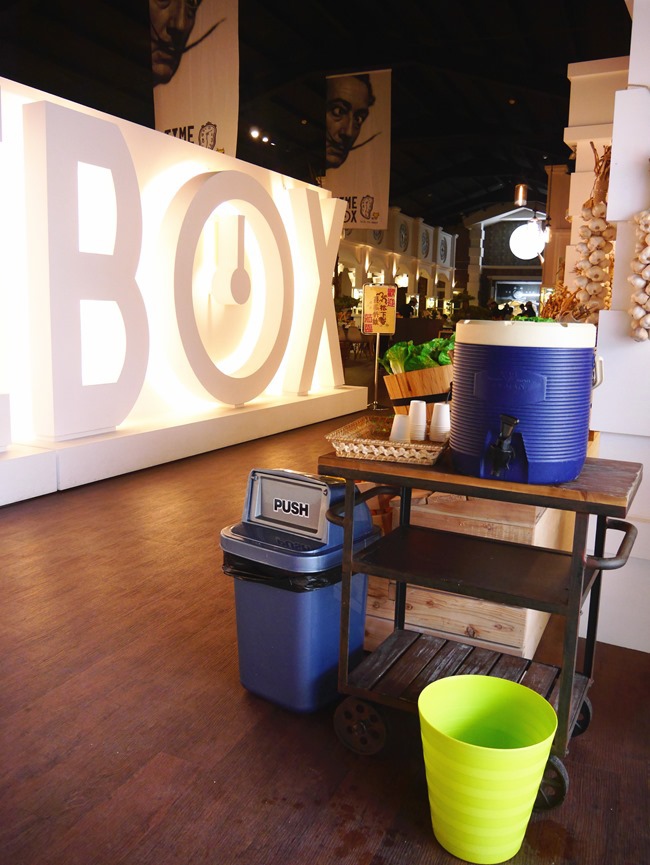 │食。宜蘭頭城│食光寶盒蔬食主題館TIME BOX。港式飲茶＋無菜單料理。還有溜小孩砂池哦！