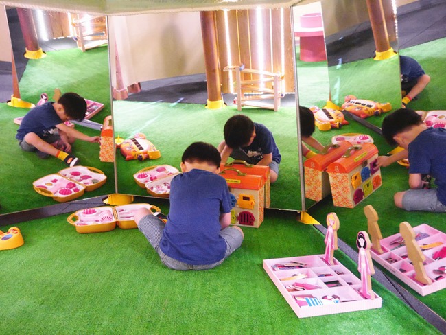 台中。親子餐廳│凹嗚親子主題樂園。密探維京風格堡壘。好吃、好玩還有玩具可帶回家哦! 台中。親子餐廳│凹嗚親子主題樂園。密探維京風格堡壘。好吃、好玩還有玩具可帶回家哦!