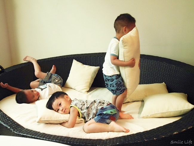 台北公館休閒運動會館「洛德城堡水上樂園」結合健身房、室內泳池、親子遊戲區、電動超跑、戶外多項水上設施、滑水道…