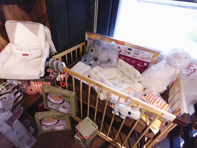 【新竹。親子景點】朵朵森林繪本屋。聽故事、親子烘焙/花藝手作DIY、文創美學 【新竹。親子景點】朵朵森林繪本屋。聽故事、親子烘焙/花藝手作DIY、文創美學