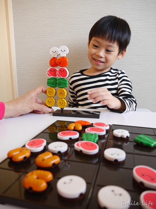 大人、小孩都瘋狂絕無冷場。日本Eyeup療癒系益智桌遊+3D立體動物七巧板