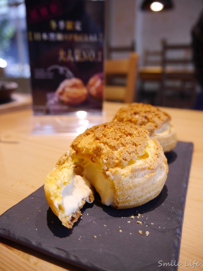 ▌食。台北▌ 新開幕「Café de Saison四季咖啡」與美食相遇。享受靜巷中的悠閒時光。打卡再送「蜂巢蜜堅果法式吐司」超好吃！
