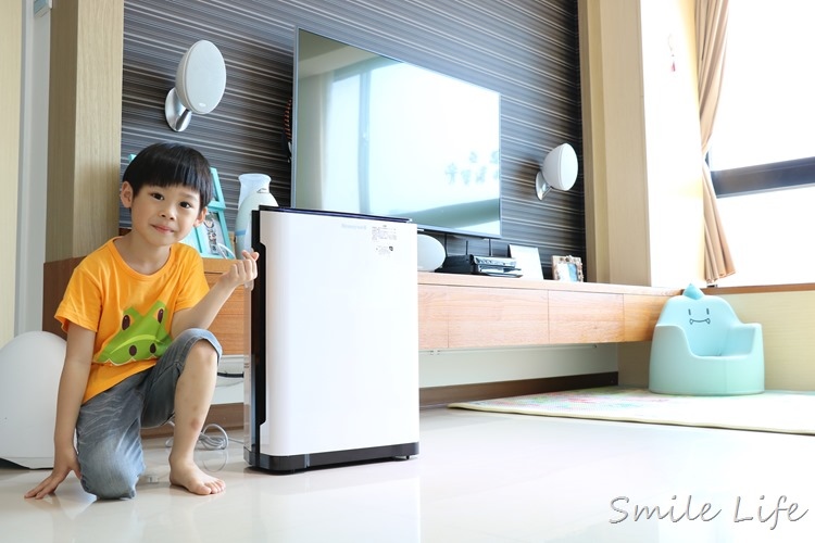 ▌家電▌最多醫生推薦!小敏兒的「新呼吸」Honeywell HPA-720WTW智慧淨化抗敏空氣清淨機 ▌家電▌最多醫生推薦!小敏兒的「新呼吸」Honeywell HPA-720WTW智慧淨化抗敏空氣清淨機