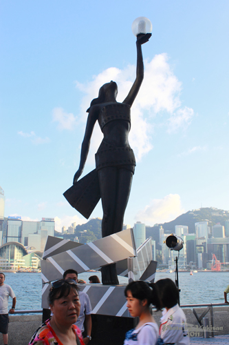 2011090303　2011香港二度血拼自由行（6）星光大道不認識的明星真多