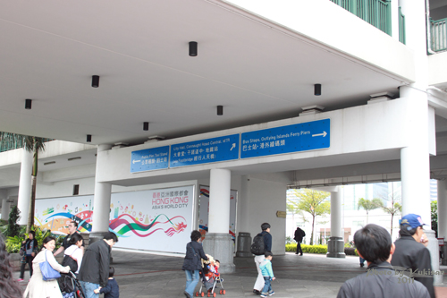 2011041102　2011香港探親血拼自由行（14）太平山山頂纜車