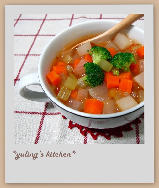 桌布- 羅宋湯-1.jpg 桌布- 羅宋湯-1.jpg