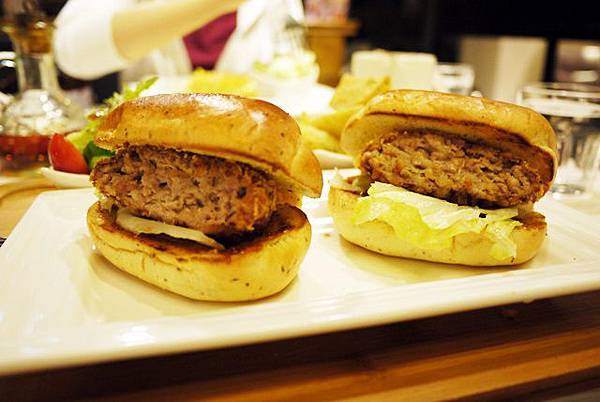 P1110750.JPG P1110750.JPG