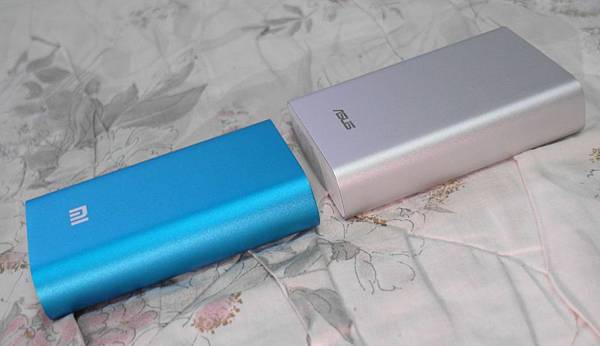 【開箱】小巧玲瓏 ASUS ZenPower 9600mAh