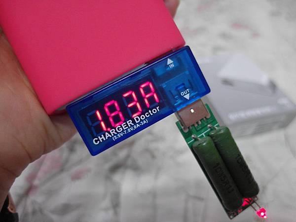 【開箱】小巧玲瓏 ASUS ZenPower 9600mAh