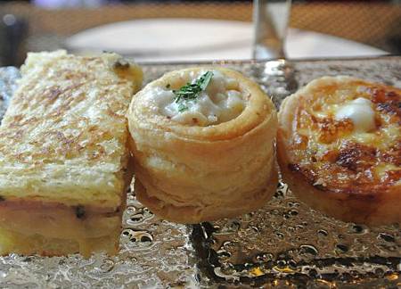 DSC_8085.JPG DSC_8085.JPG