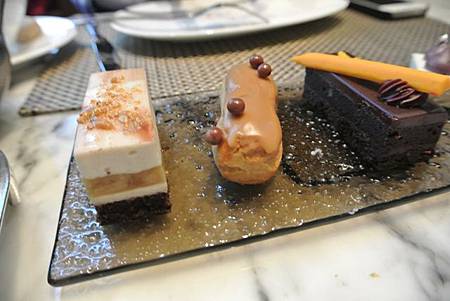 DSC_8106.JPG DSC_8106.JPG