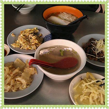 photoshake_1319604738391.jpg photoshake_1319604738391.jpg