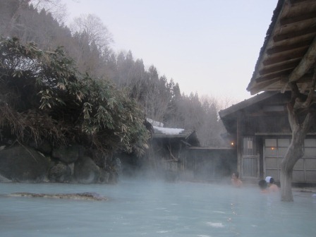 1336571785-1819585162 Nyuto Onsenkyo-鶴之湯的乳白色冠軍溫泉(2012東北秘湯追櫻之旅Day3-1)