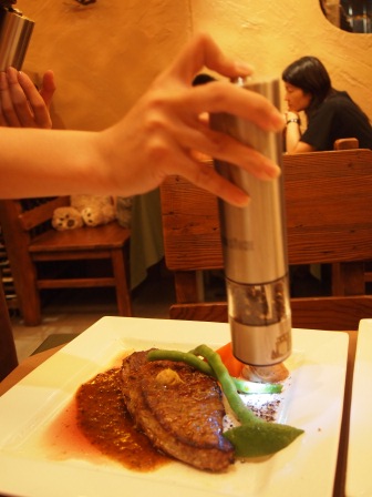 1352620457-3718607895 台中-核果美食工坊 綠園道美食饗宴