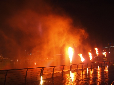 1353585792-425665344 Singapore-Marina Bay Sands金沙雷射燈光音樂水舞秀 一整個驚喜滿滿的Wonder Full