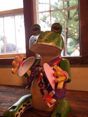 1356272050-2994589244 三義-一ㄚ箱寶(鴨箱寶) 小朋友的塗鴉天地