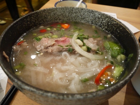 1357743054-2230580759 Singapore-NamNam越南河粉