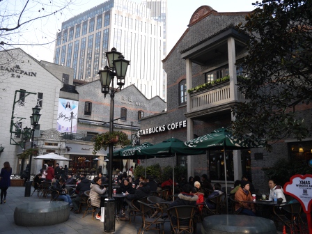 1358260825-2216388561 Shanghai-新天地 超熱鬧觀光客必訪