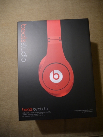 1359598989-302655764 潮的好 買Beats與我的蝴蝶作伴