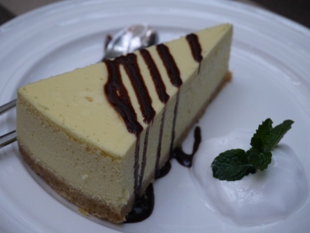 1362014453-2888288586 Shanghai-人氣咖啡館 小小花園