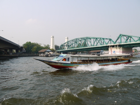 1363190031-2325674604 Bangkok-曼谷 昭披耶河交通船