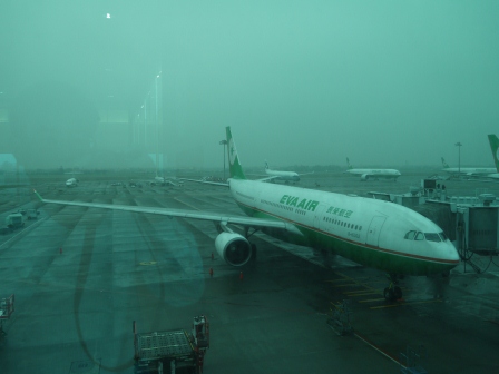 1364226220-215629146 2013大阪東京雙城記飛行