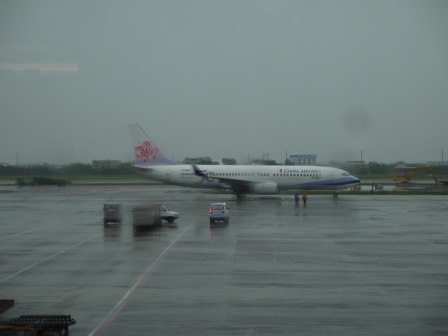 1365696228-2457954982 2013桃園浦東飛行 早上開票下午飛