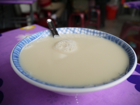 1367388504-667873048 新竹-"有夠爛"花生湯 軟爛好喝