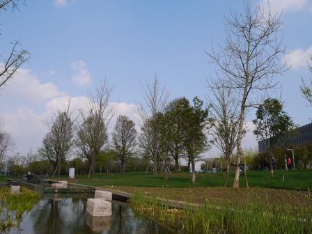 1367942392-690514092 Shanghai-遲來的世博之旅 中華藝術宮/奔馳文化中心/世博軸/世博公園