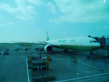 1372633136-1585485161 天際美食(長榮桂冠艙)鼎泰豐紅燒牛肉麵(2013英法德三國四城快速通過之3)