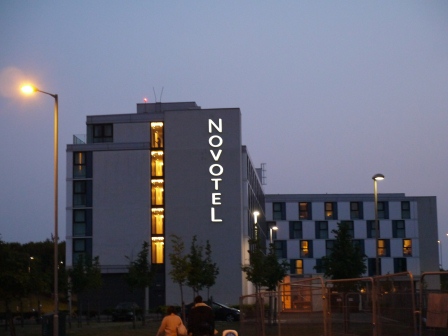 1373378108-3117529705 Edinburgh-Novotel Edinburgh Park果真過境旅館就是這麼簡單(2013英法德三國四城快速通過之20)